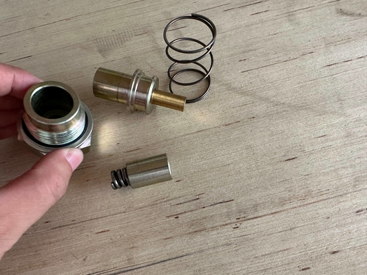 924548.0611 thermostat Kalmar Reach Pièces d'empilage